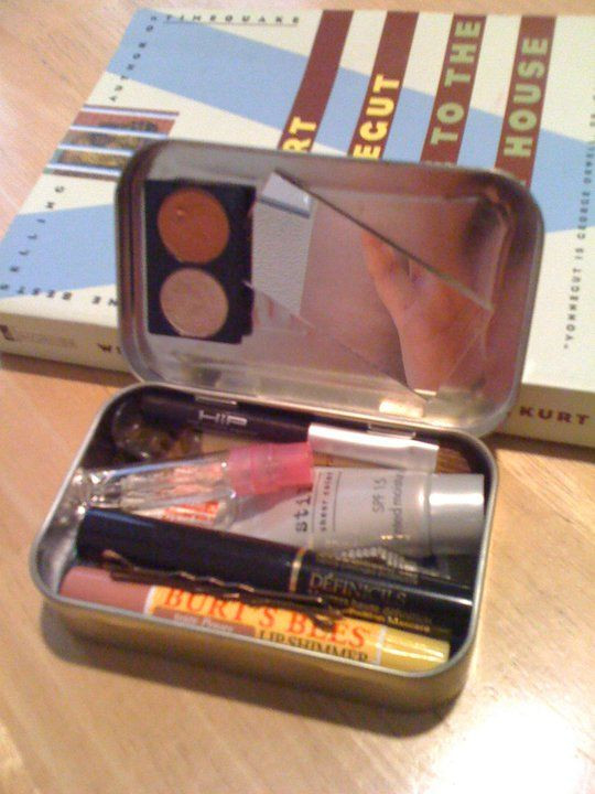 DIY Makeup Kits
 DIY Makeup kit out of an altoid tin for my walking