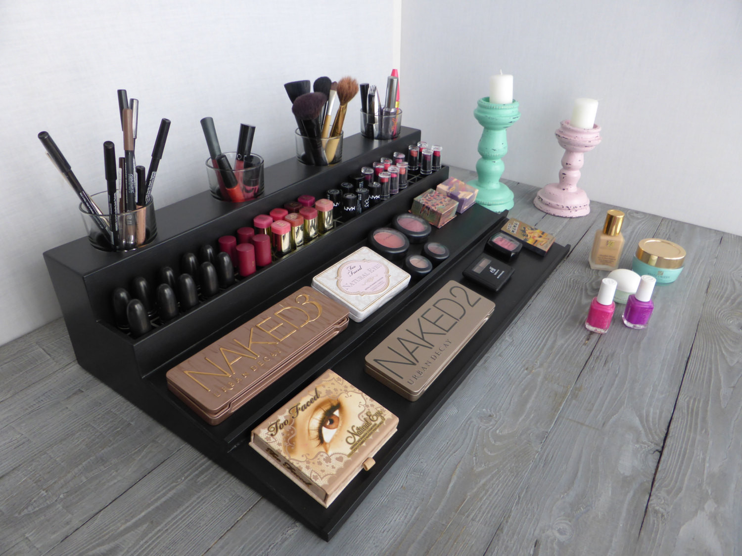 DIY Makeup Organizers
 Makeup organizer magnetic display Beauty station in many