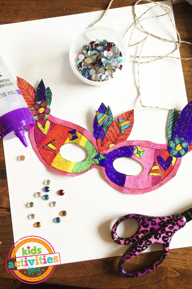 DIY Mask For Kids
 Printable Mardi Gras Mask Craft
