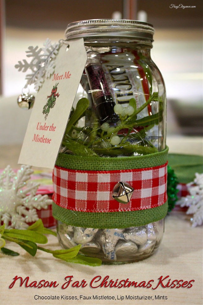 DIY Mason Jar Gift Ideas For Christmas
 40 DIY Holiday Gifts For Absolutely Everyone Your List