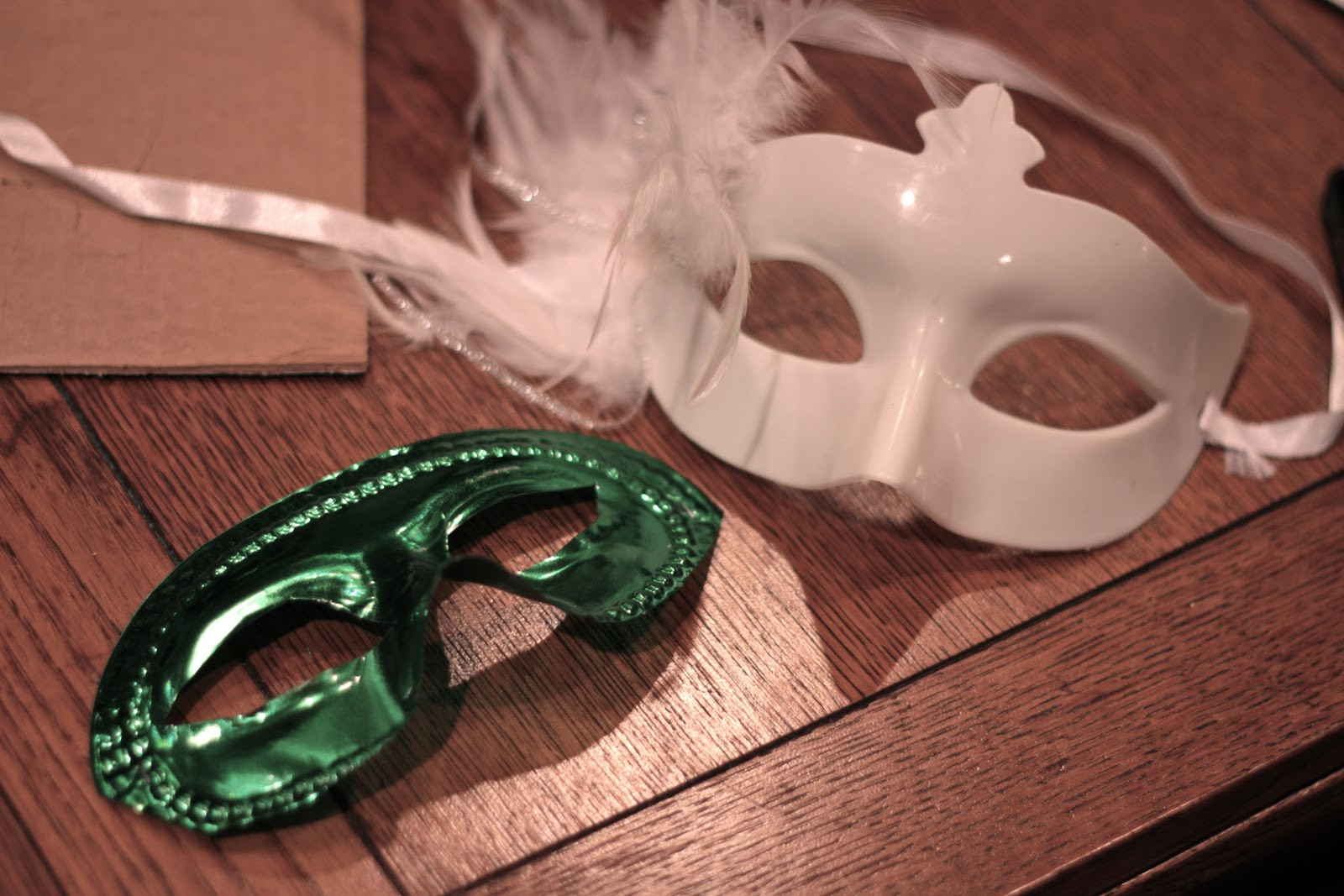 DIY Masquerade Mask Ideas
 Masqurade Mask DIY