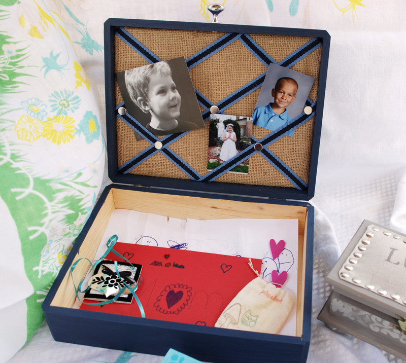 DIY Memory Box
 Keepsake Box for Mom 3 Different Ideas Perfect for