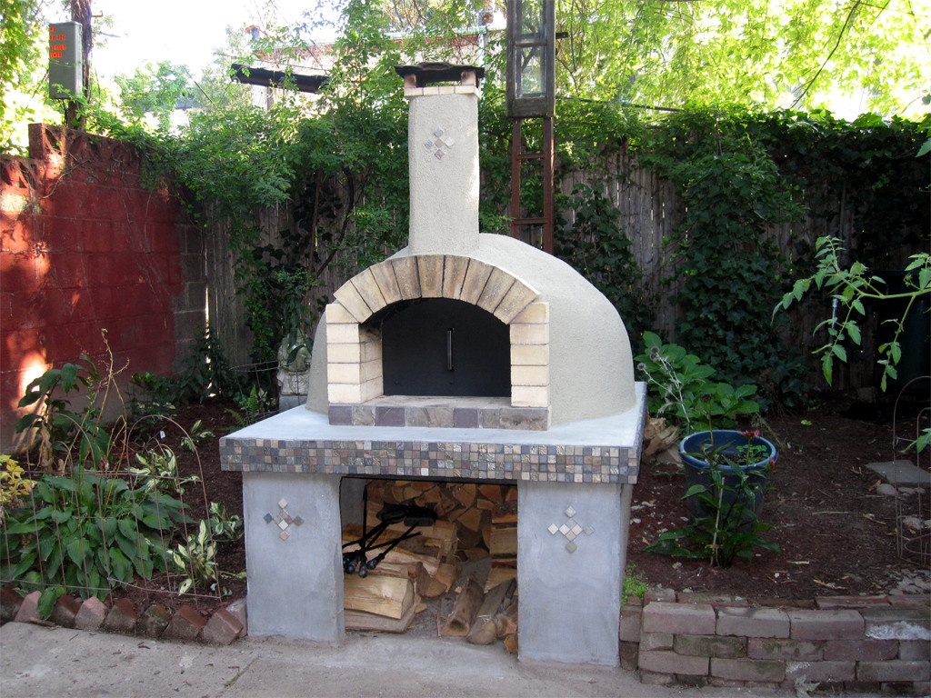 DIY Outdoor Bread Oven
 How To Build a Wood Fired Pizza Oven In Your Backyard
