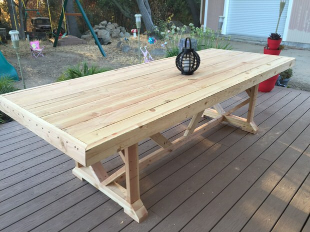 DIY Outdoor Dining Table
 DIY Outdoor Dining Tables