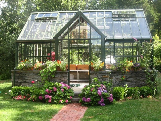 DIY Outdoor Greenhouse
 5 Steps to a DIY Private Greenhouse