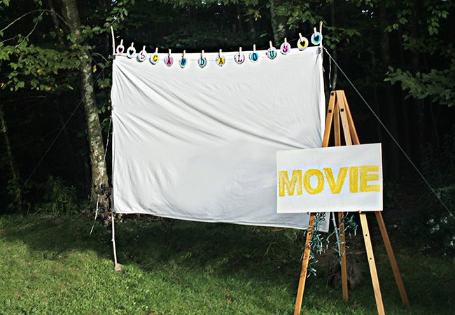 DIY Outdoor Movie Screen
 DIY Outdoor Movie Screen Weekend Projects Bob Vila