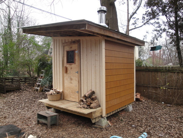 DIY Outdoor Sauna Plans
 21 Inexpensive DIY Sauna and Wood Burning Hot Tub Design Ideas