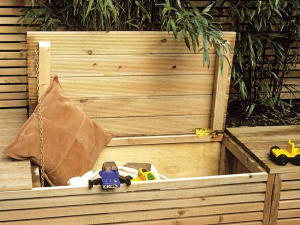 DIY Outdoor Storage Ideas
 24 Practical DIY Storage Solutions for Your Garden and Yard