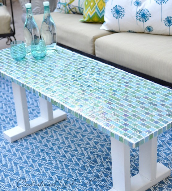 DIY Outdoor Table Tops
 DIY Tile Outdoor Table