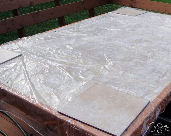 DIY Outdoor Table Tops
 Remodelaholic