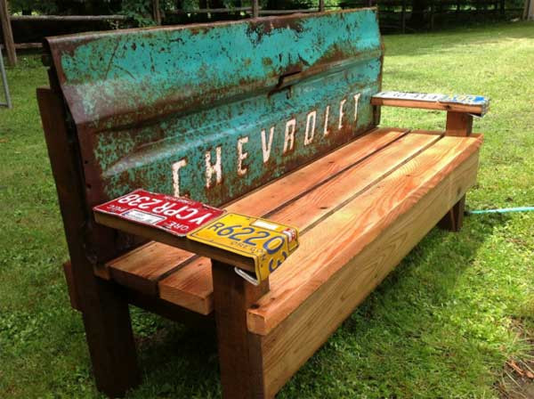 DIY Outdoor Wood Bench
 35 Popular DIY Garden Benches You Can Build It Yourself