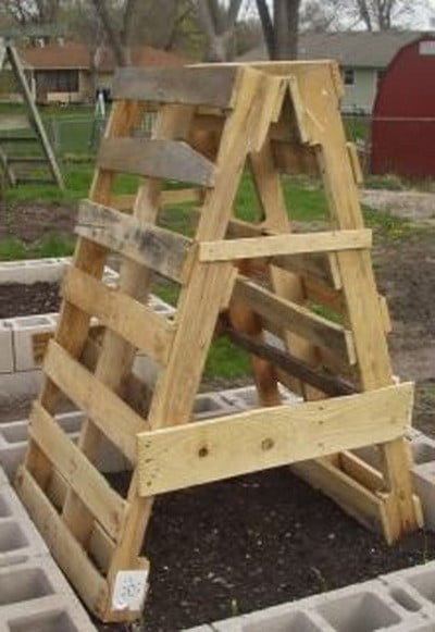 DIY Pallet Wood Projects
 30 Fantastic DIY Wooden Pallet Projects