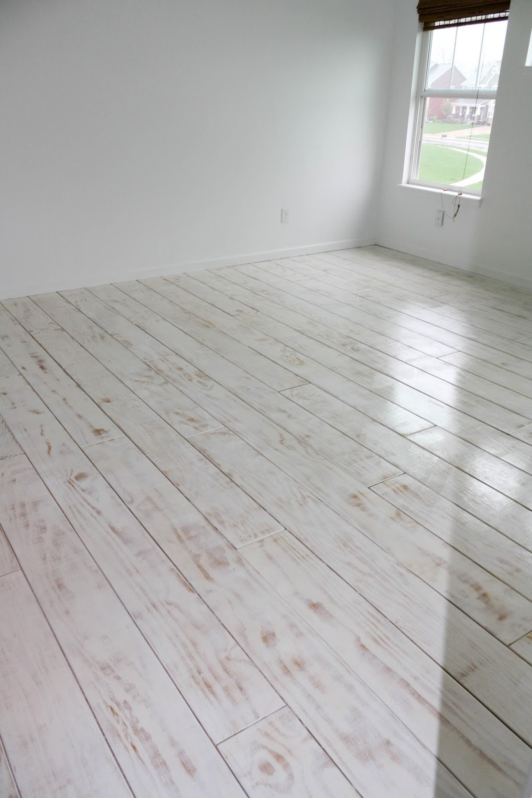 DIY Plywood Floors
 DIY PLANKED FLOORS