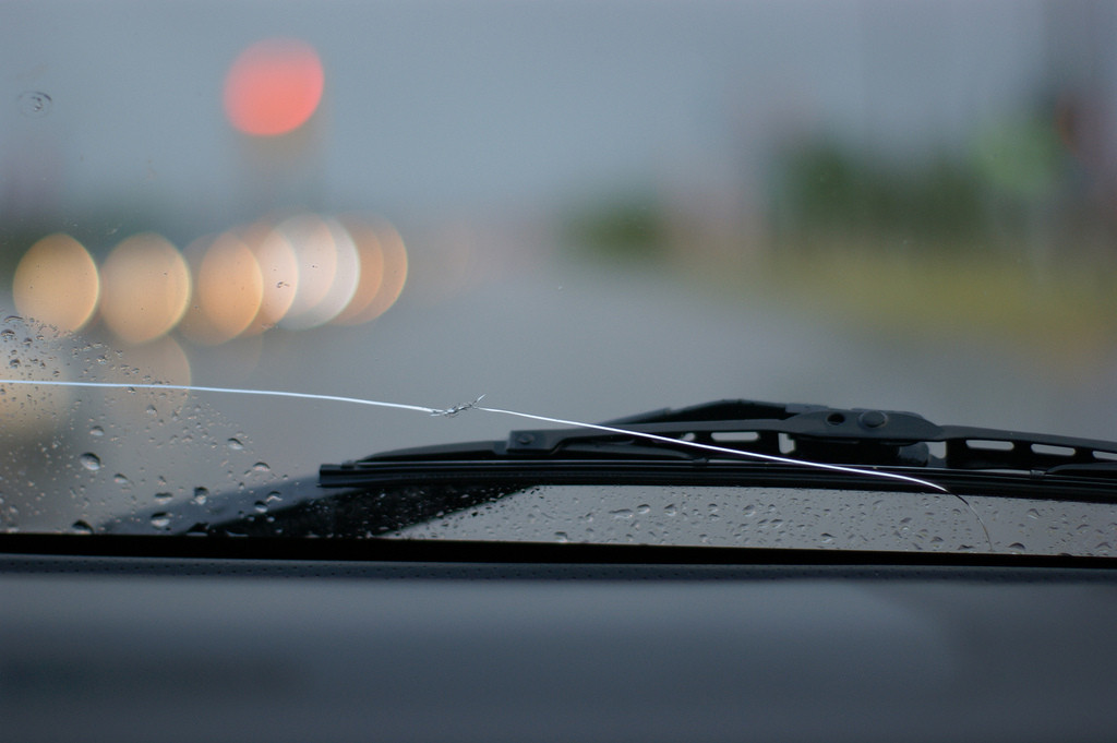 DIY Repair Cracked Windshield
 5 Brilliant DIY Hacks for Your Car DIY Lifehackers
