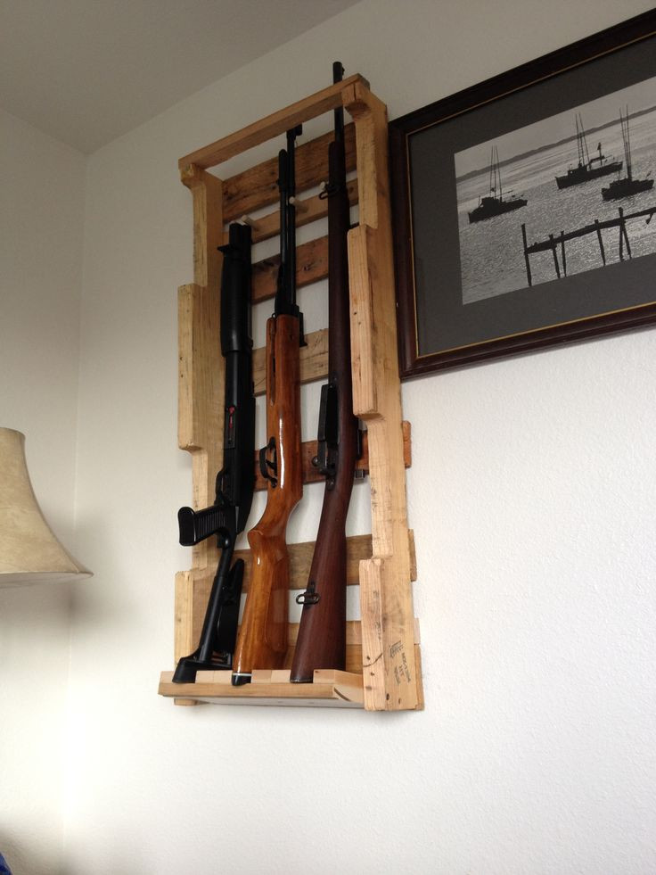DIY Rifle Rack
 1000 images about DIY Shooting & Hunting Gear on