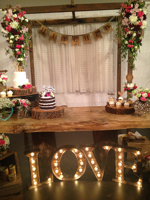 DIY Rustic Wedding
 DIY Rustic Wedding Ideas