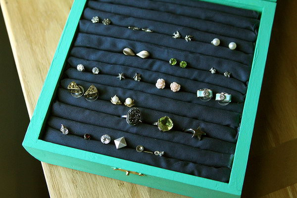 DIY Stud Earring Organizer
 Creative DIY Birthday Gifts Hative