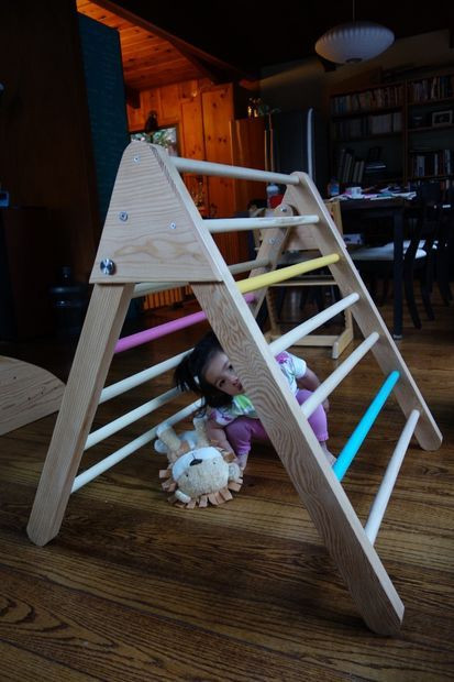 DIY Toddler Climbing Toys
 How to Make a Foldable Pikler Triangle climbing Frame