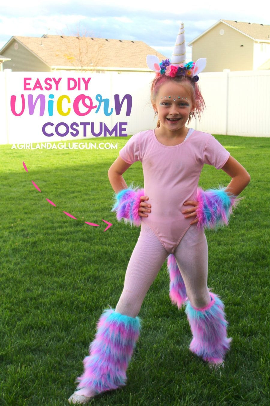 DIY Unicorn Costume For Girl
 Unicorn costume DIY A girl and a glue gun