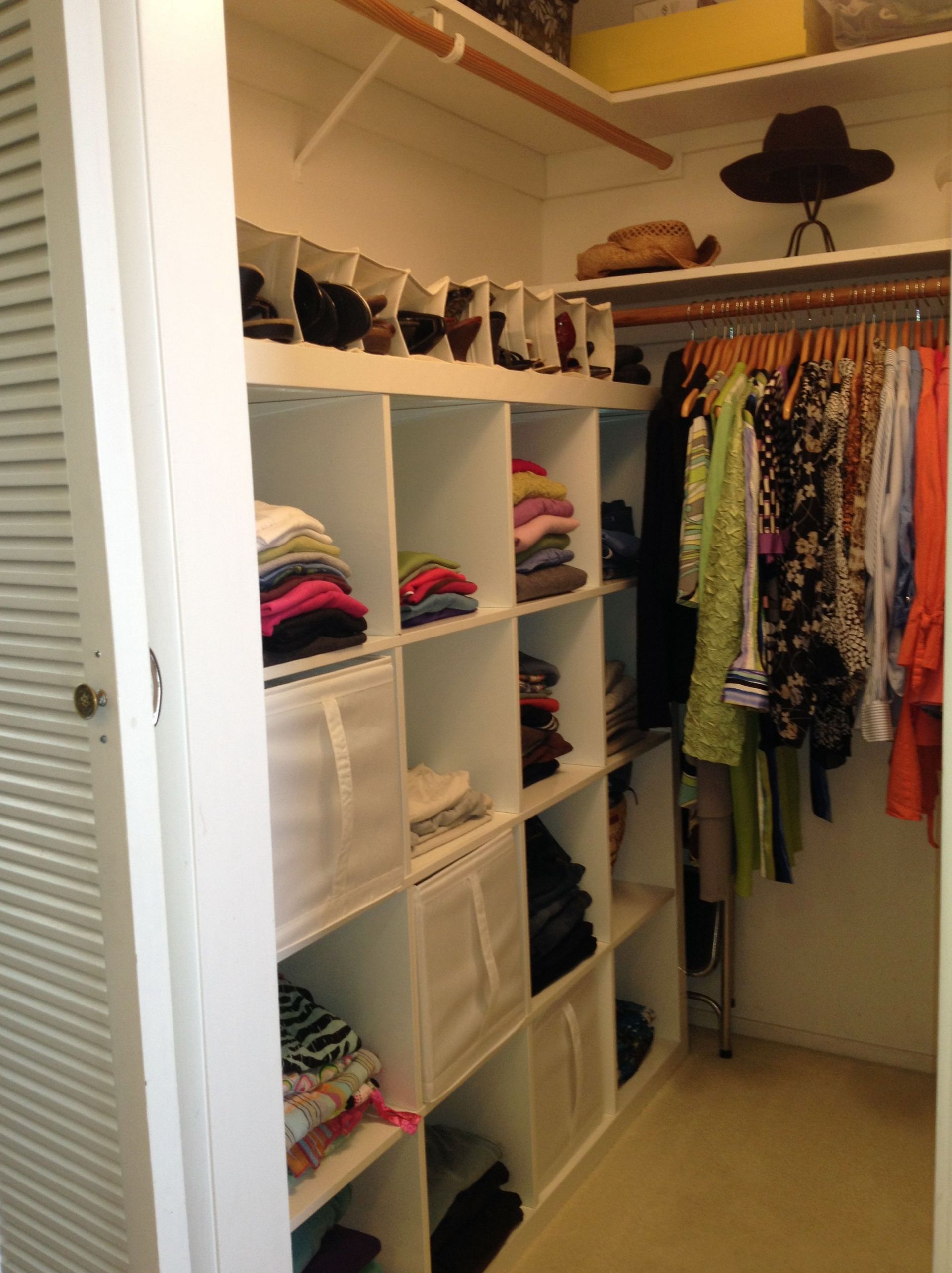 DIY Walk In Closet Organizer
 Closet Organization Ideas For Small Walk In Closets