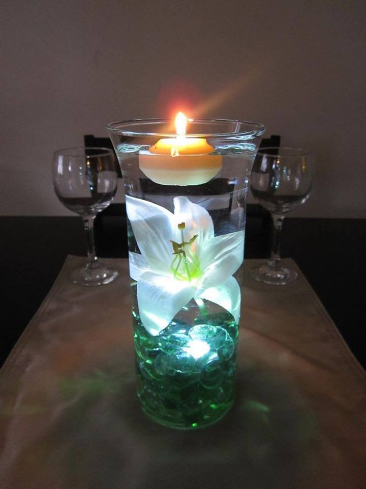 DIY Wedding Centerpieces Candles
 Wodnerful DIY Unique Floating Candle Centerpiece With Flower
