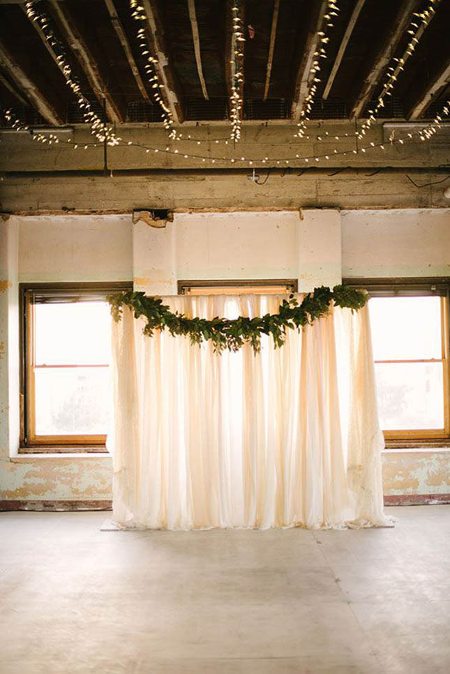 DIY Wedding Photo Backdrop
 5 Beautiful and Easy DIY Wedding Backdrops