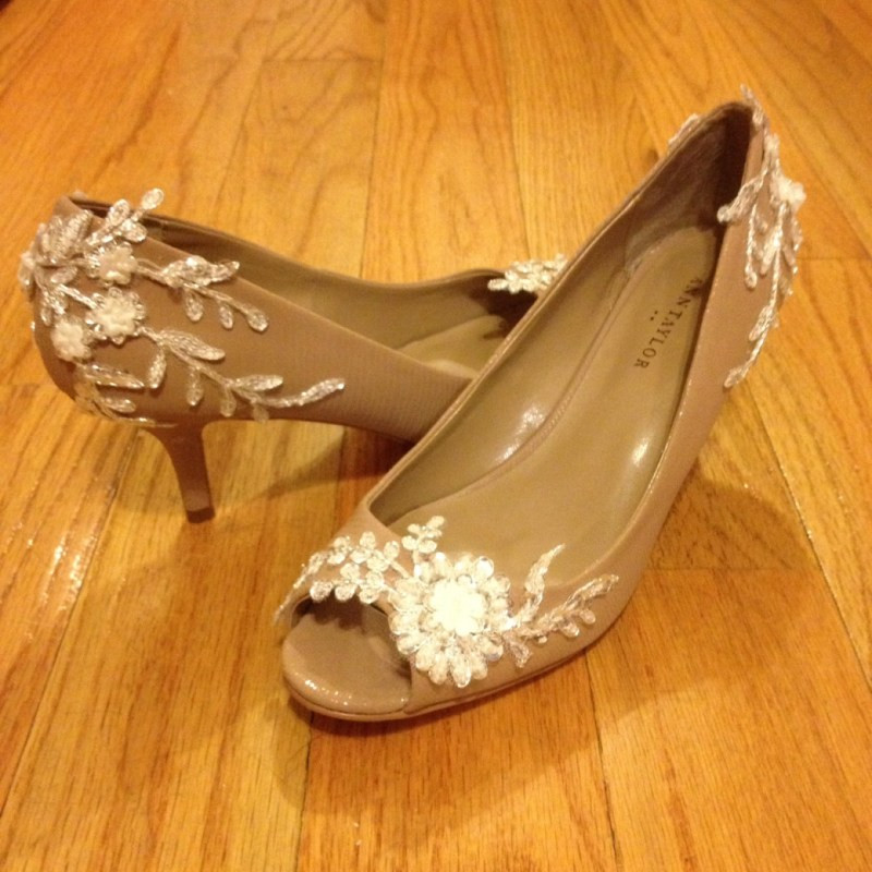 Diy Wedding Shoes
 How to DIY frugal but fancy wedding shoes with appliques