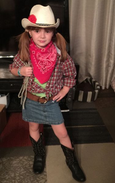 DIY Western Costume
 Cowgirl costume Cowgirl and Costumes on Pinterest