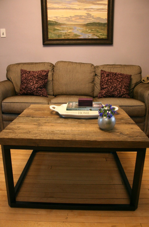 DIY Wood Coffee Table
 10 DIY Reclaimed Coffee Tables That Inspire Shelterness