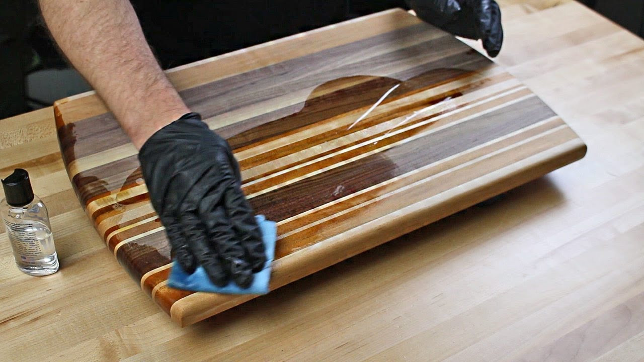 DIY Wood Cutting Board
 How to Make a Simple & Beautiful Hardwood Cutting Board