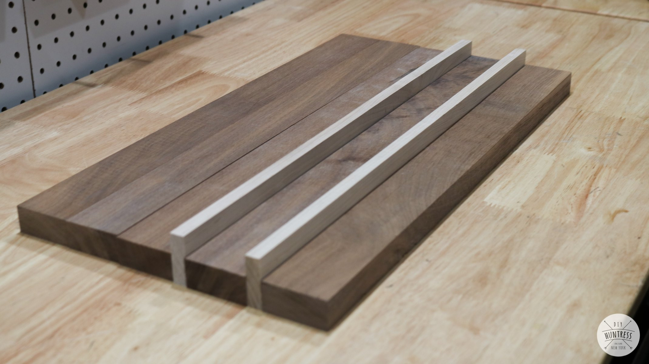 DIY Wood Cutting Board
 DIY Wood Cutting Board No Planer DIY Huntress