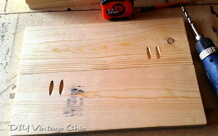 DIY Wooden Monogram
 DIY Custom Monogram Wooden Placemats