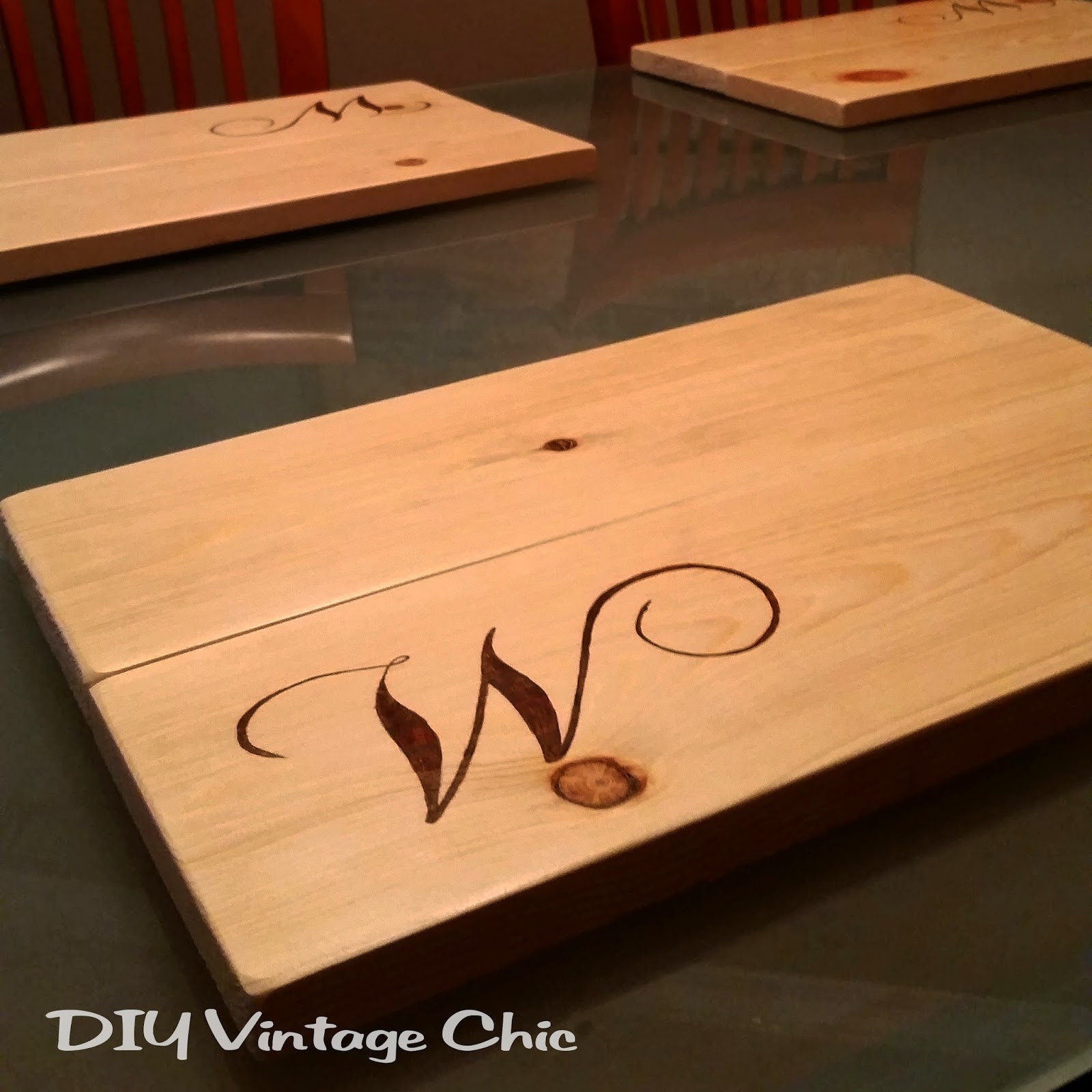 DIY Wooden Monogram
 DIY Vintage Chic DIY Custom Monogram Wooden Placemats