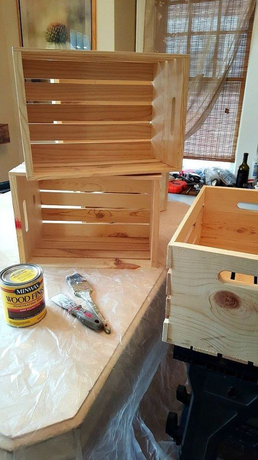 DIY Wooden Rack
 DIY Wooden Crate Shoe Rack