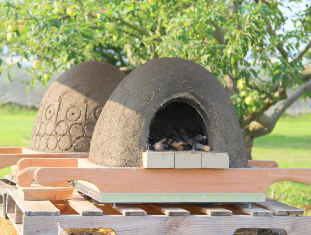 DIY Woodfired Pizza Oven
 15 DIY Pizza Oven Plans For Outdoors Backing – The Self