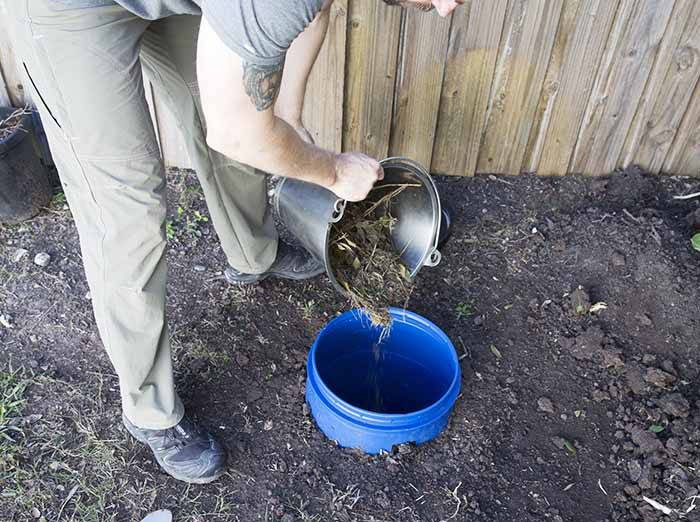 Dog Poop Composter DIY
 How To Make A DIY Dog Poo post