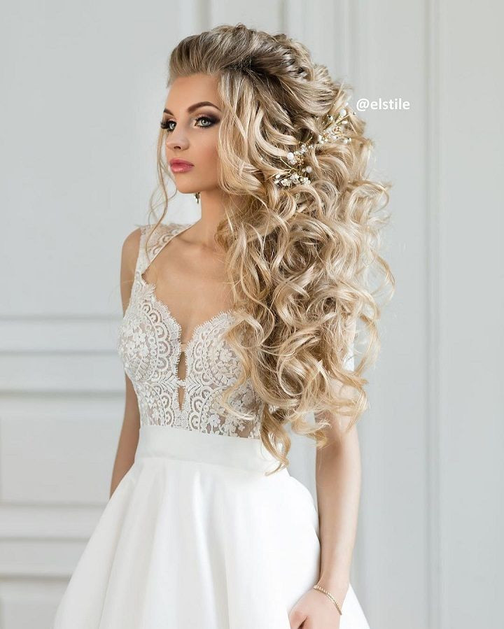Down Wedding Hairstyles For Long Hair
 Beautiful wedding hairstyles down for brides and bridesmaids