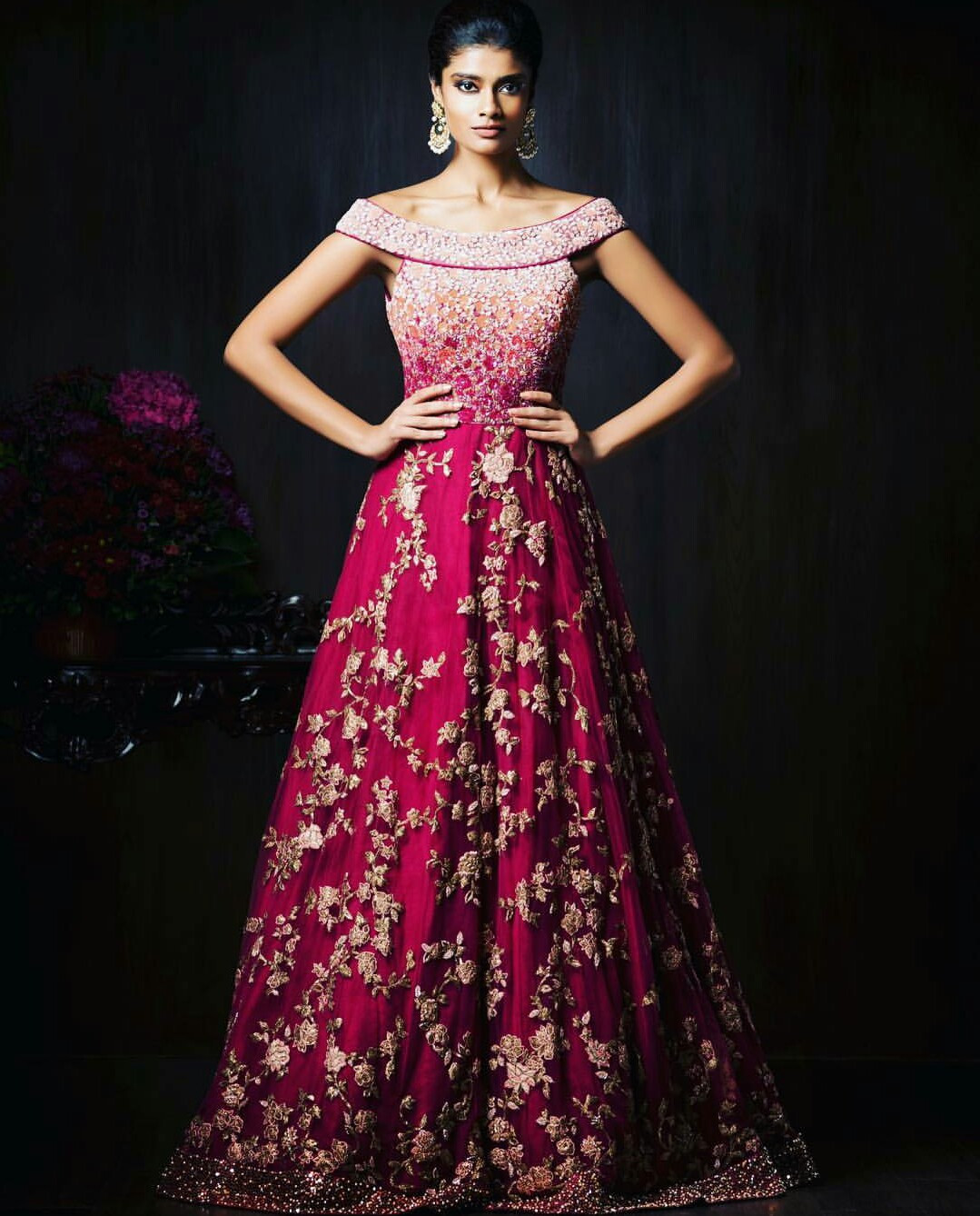 Dresses For Wedding Reception
 Gorgeous New Indian Reception Gown Styles For Indian Brides