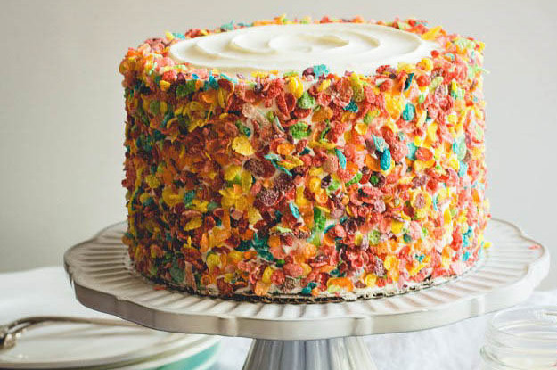 Easy Birthday Cake Decorating
 28 Insanely Creative Ways To Decorate A Cake That Are Easy AF