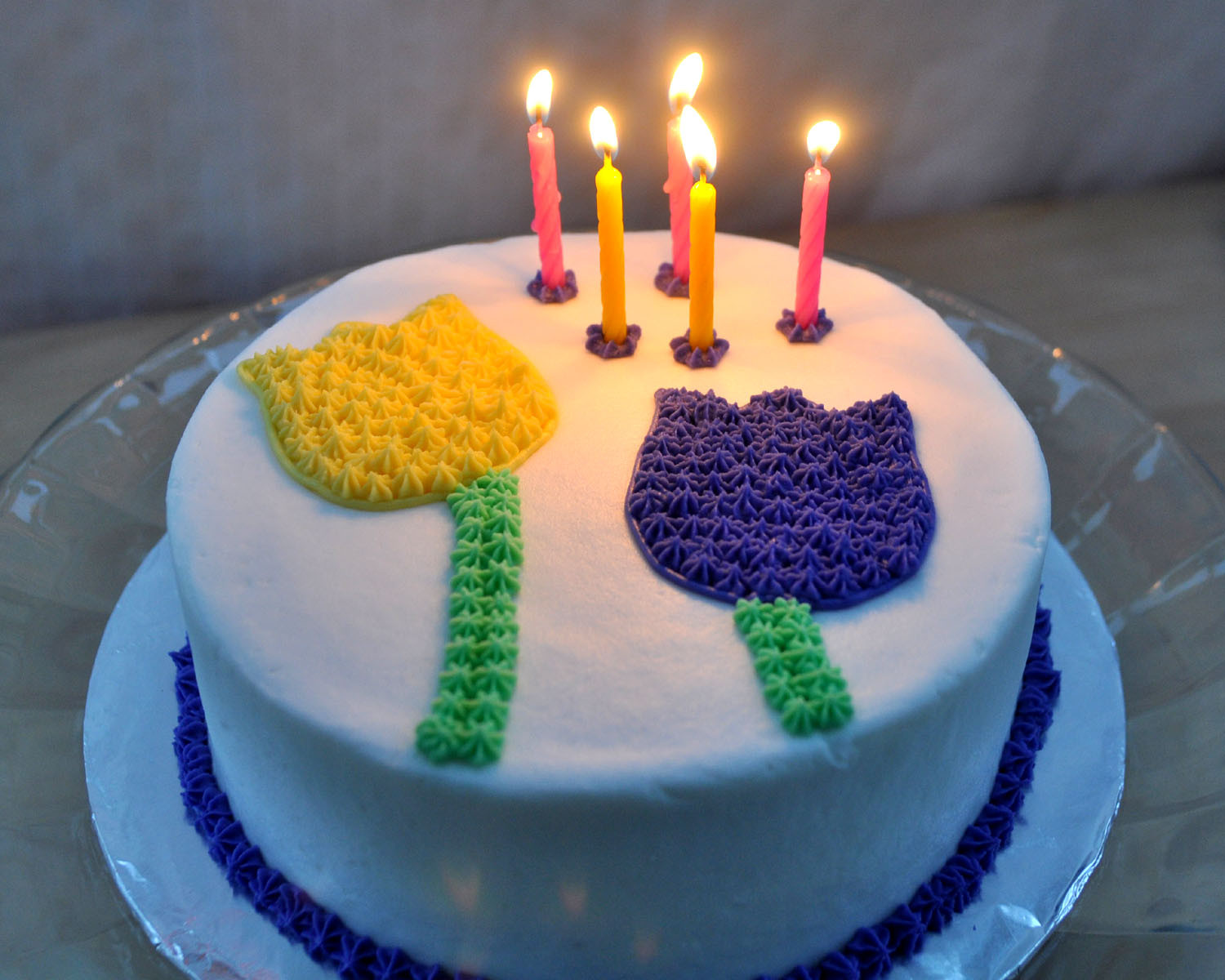 Easy Birthday Cake Decorating
 Beki Cook s Cake Blog Cake Decorating 101 Easy Birthday