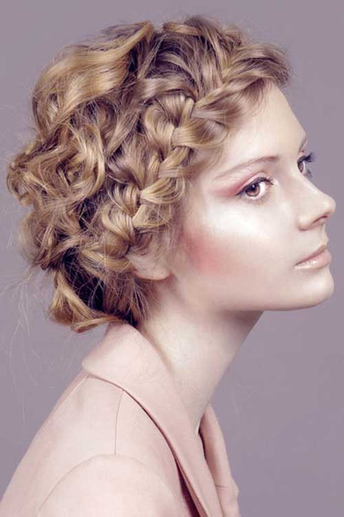 Easy Curl Hairstyles
 15 Easy Hairstyles For Short Curly Hair