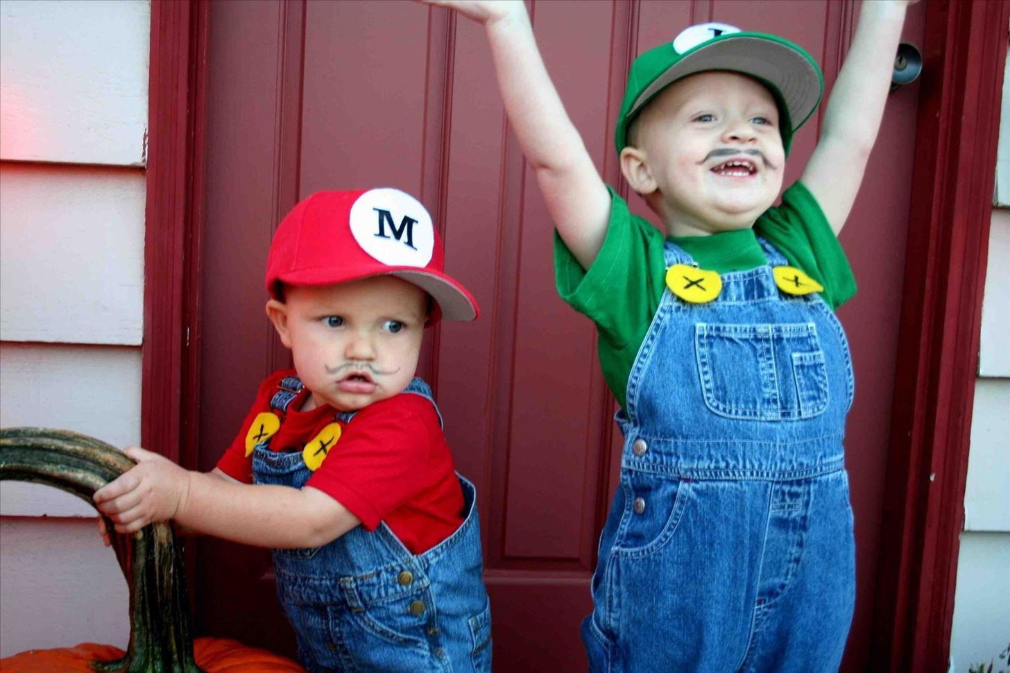Easy DIY Halloween Costumes For Kids
 10 Cheap Easy & Awesome DIY Halloween Costumes for Kids