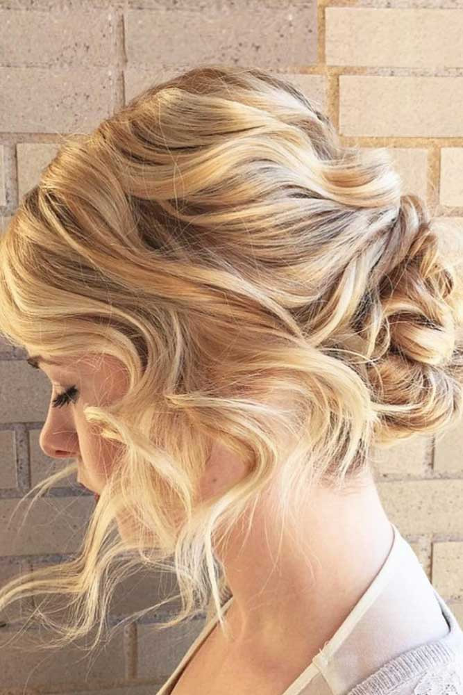Easy Hairstyle For Medium Hair
 30 EASY AND CUTE HAIRSTYLES FOR MEDIUM LENGTH HAIR – HAIR
