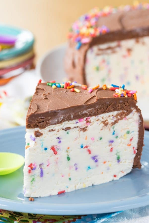 Easy Ice Cream Cake Recipes For Kids
 Funfetti Ice Cream Cake Recipe No Churn Cupcakes