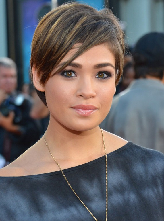 Easy Maintenance Hairstyles
 11 Celebrities Low Maintenance Hair Style Ideas for Women