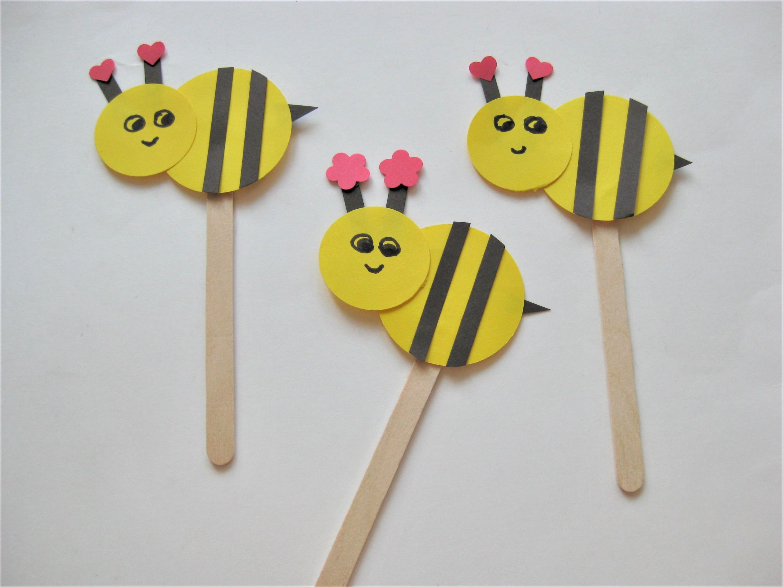 Easy Projects For Preschoolers
 Bee Craft for Kids