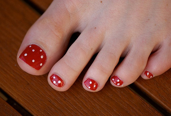 Easy Toe Nail Art
 40 Cute and Easy Nail Art Designs for Beginners Easyday