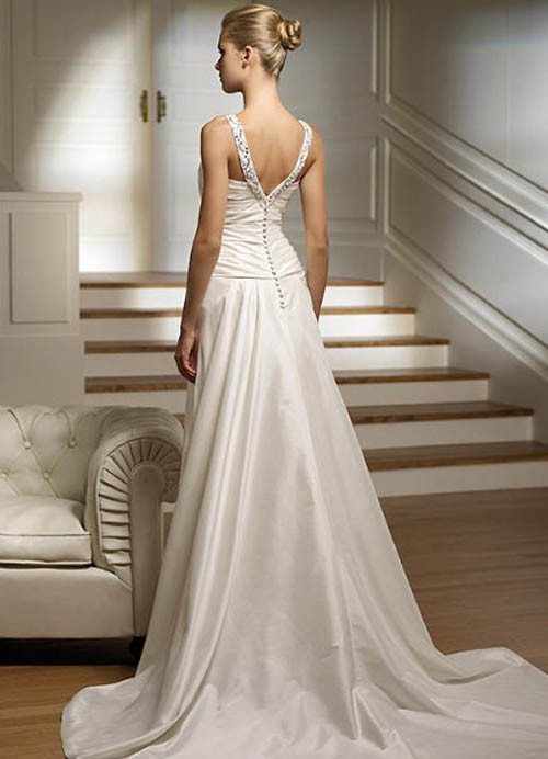 Elegant Wedding Dress
 Wedding Dresses October 2011