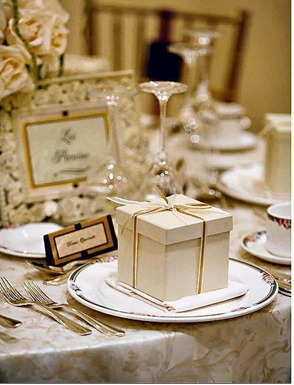 Elegant Wedding Favors
 82 best images about New Years Wedding on Pinterest