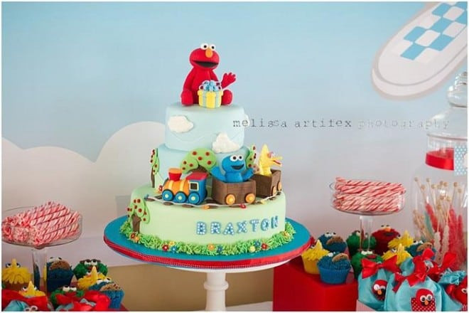 Elmo Themed Birthday Party Ideas
 Elmo Themed Birthday Party Spaceships and Laser Beams